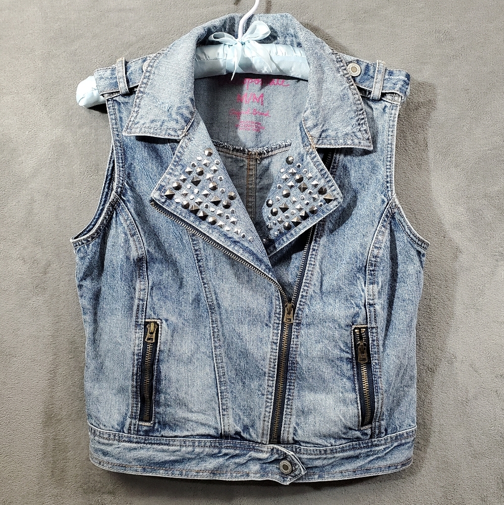 Aeropostale Embellished Denim Vest Size M